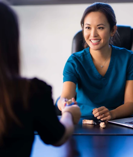 relation-confiance-dentiste-croissy